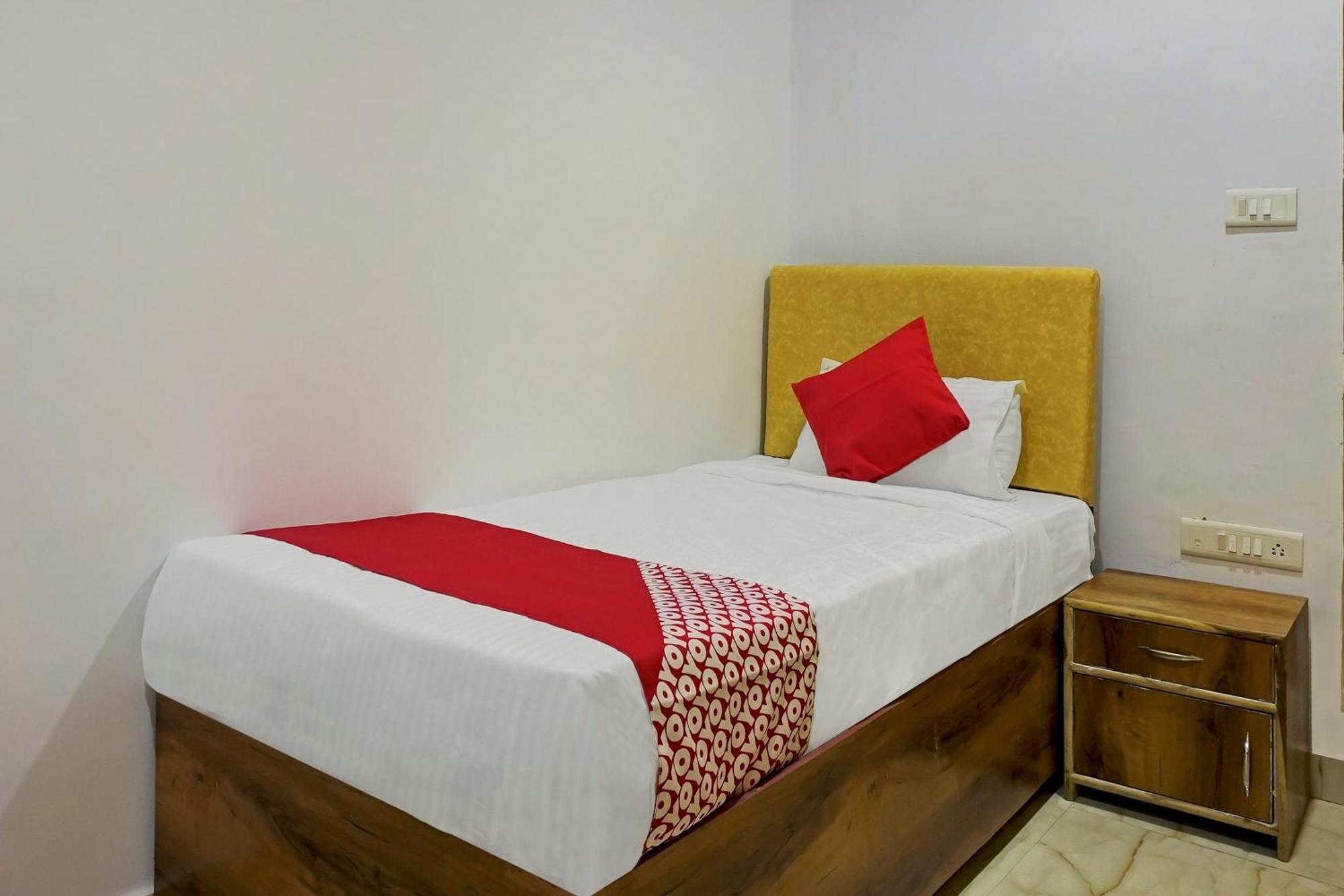 Collection O Gauri Shree Hotel โบปาล ภายนอก รูปภาพ