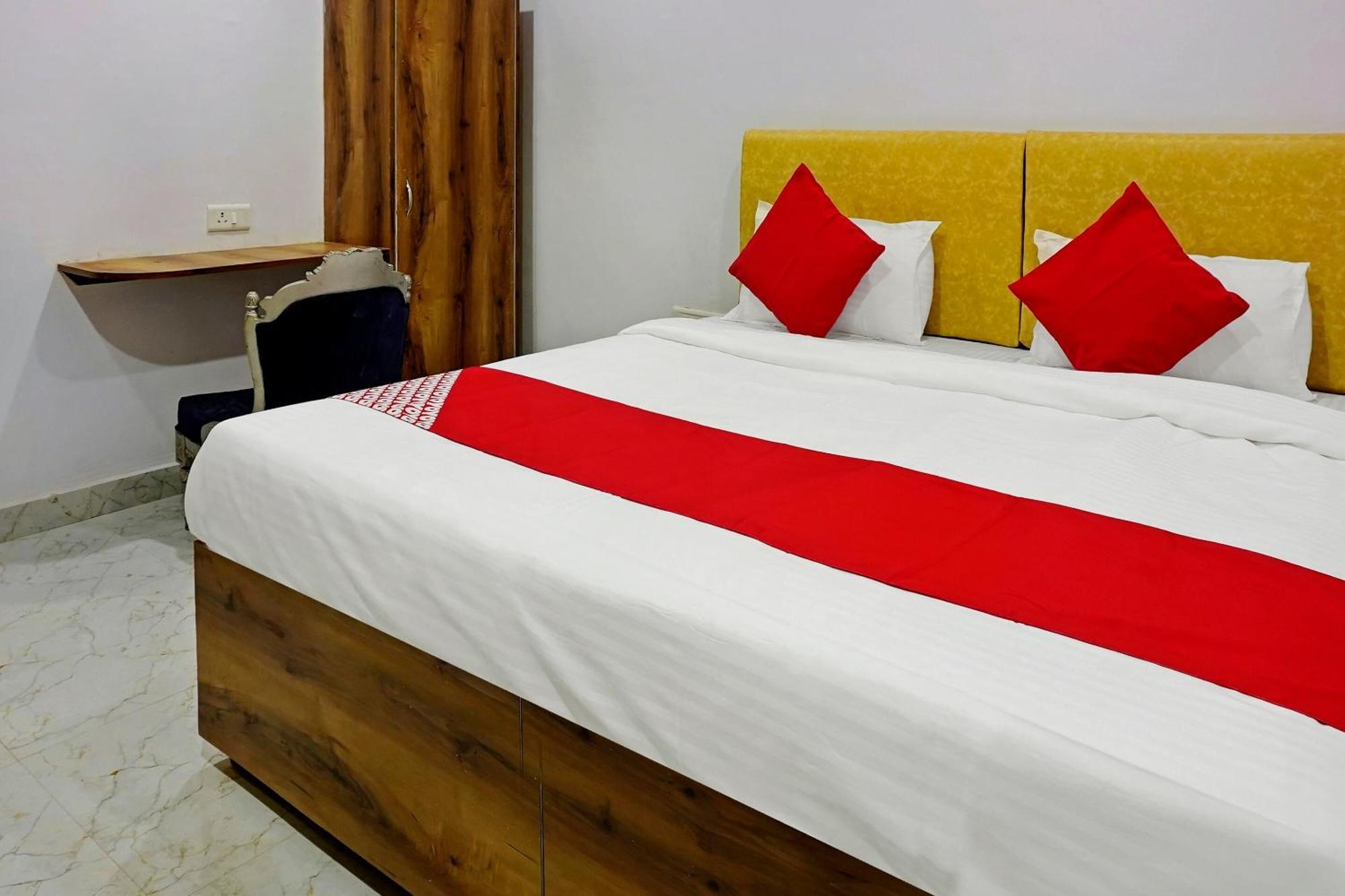 Collection O Gauri Shree Hotel โบปาล ภายนอก รูปภาพ